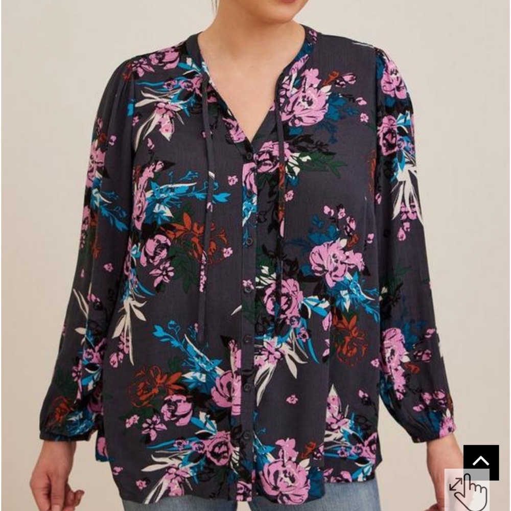 Torrid Crinkle Gauze Button-Front Peasant Top
